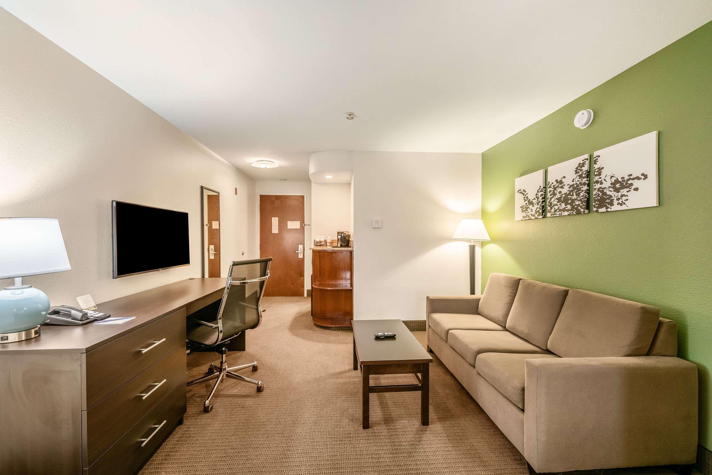 Sleep & Near Hotel