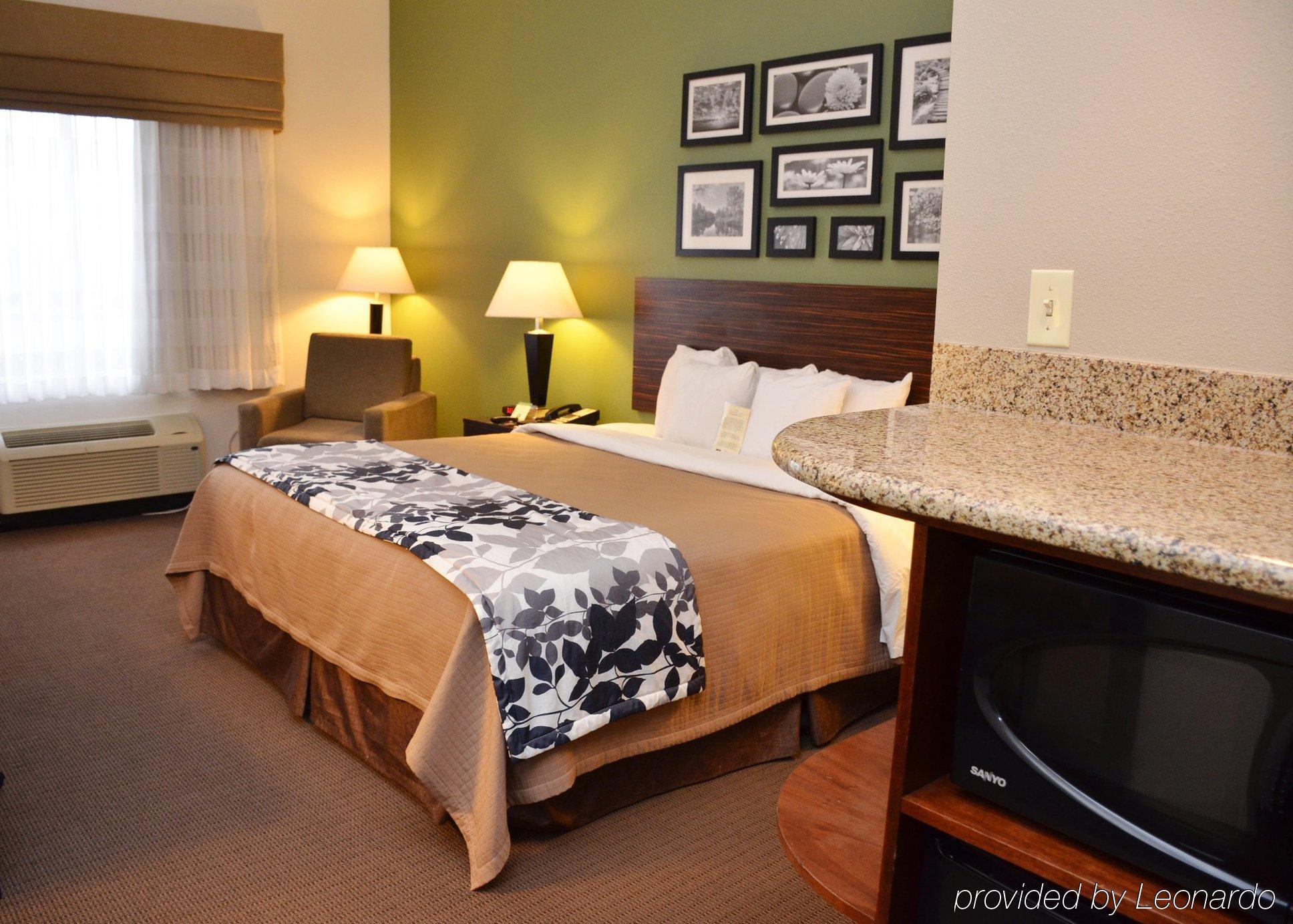 Sleep & Near Hotel 2*